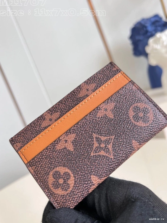 WIS VUITTON HOLDER-11*7*0.5cm CARD LOUIS 0126